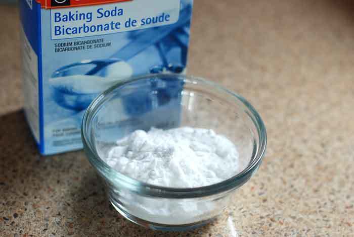 Baking Soda and Vinegar for Cleaning