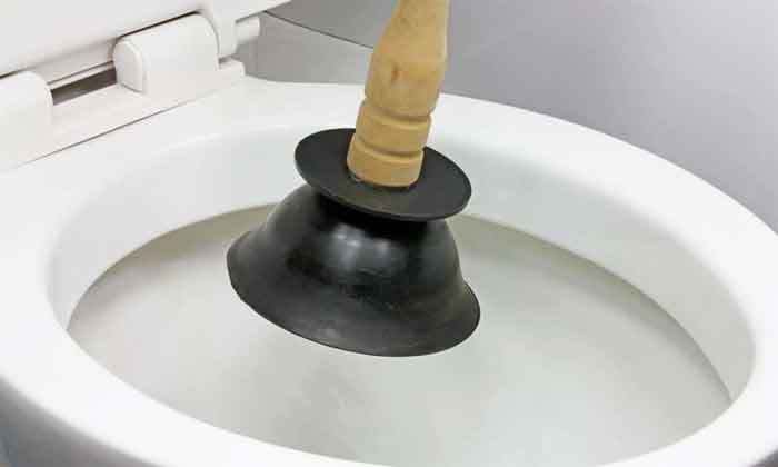 plunger for overflowing toilet