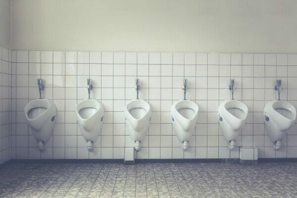 clean urinals
