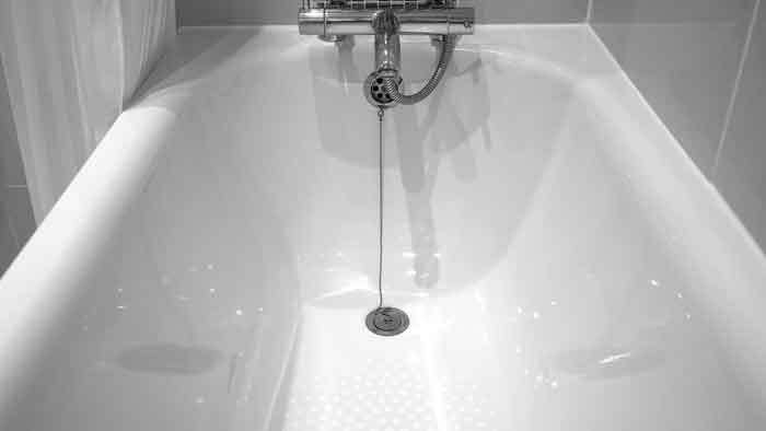  How to Unclog a Bathtub Drain with Baking Soda