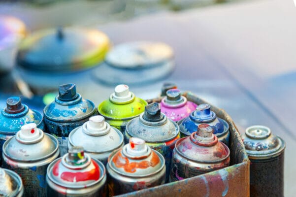 spray paint